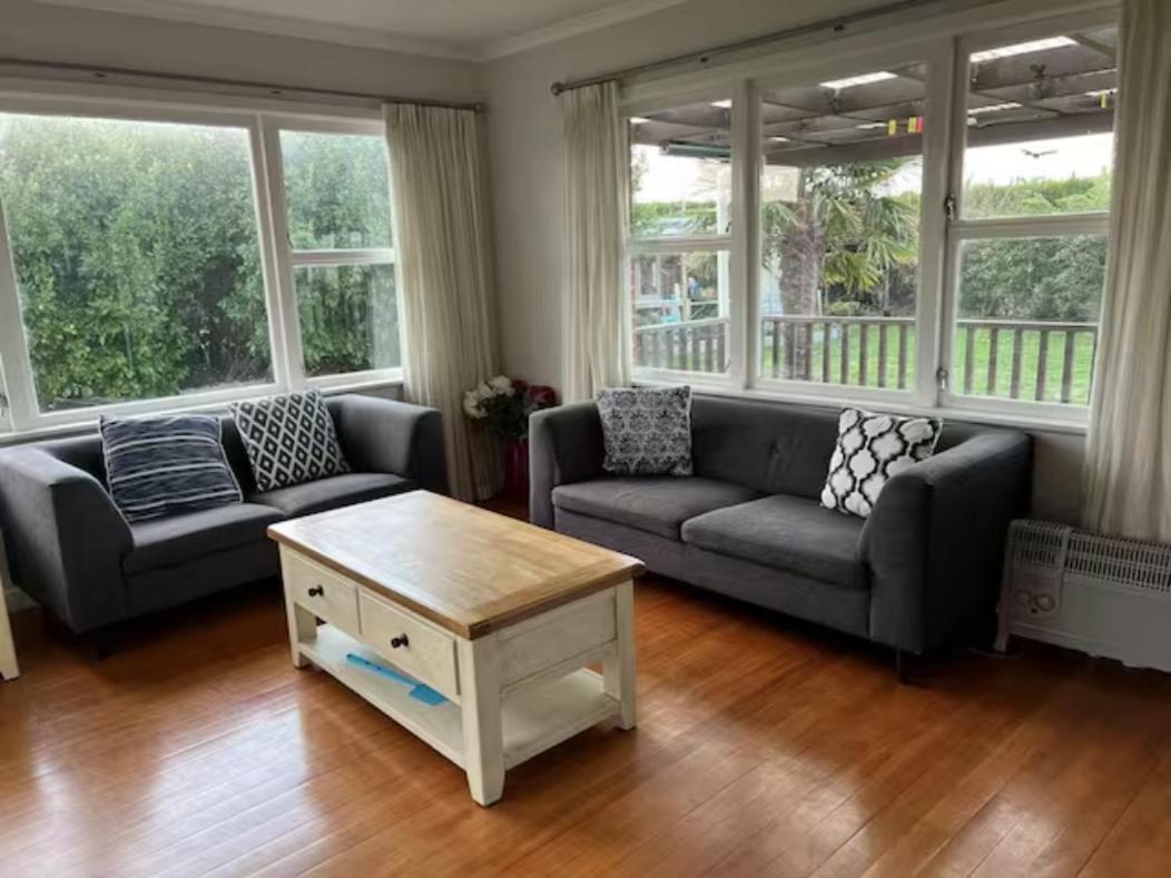 Besties West Auckland Kumeu المظهر الخارجي الصورة